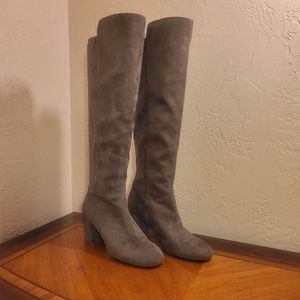 ❄️ Nine West suede knee-high boot